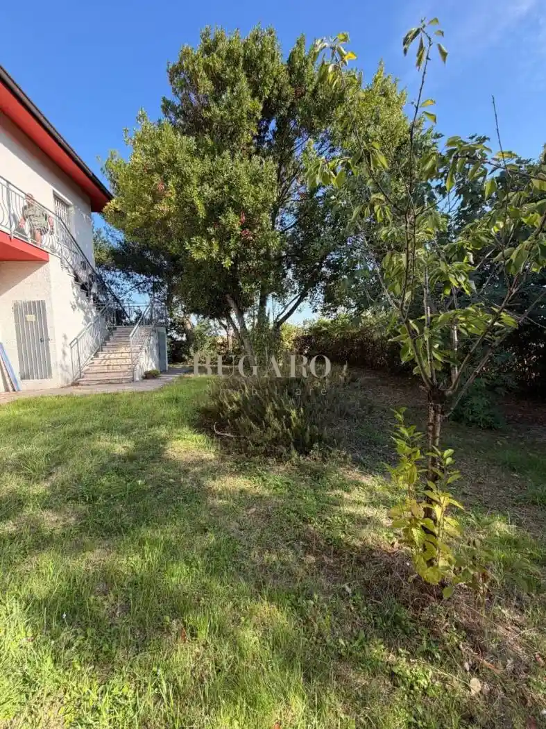 Villa in affitto a Montemarciano