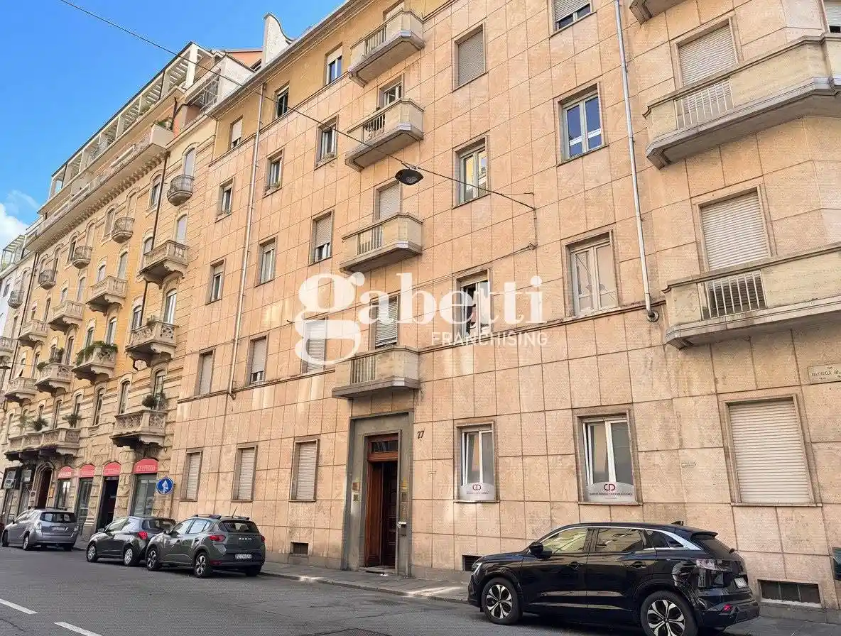 Appartamento in vendita a Torino