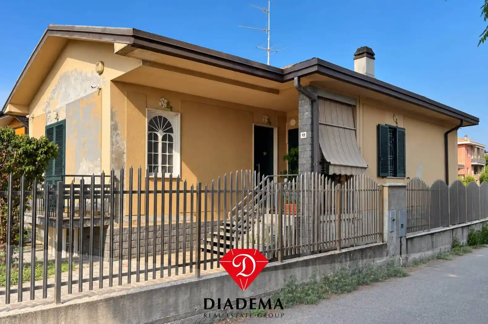 Villa in vendita a Fagnano Olona