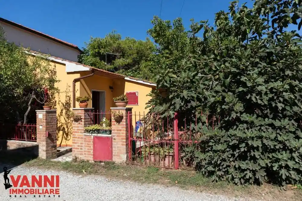 Appartamento in vendita a Cecina