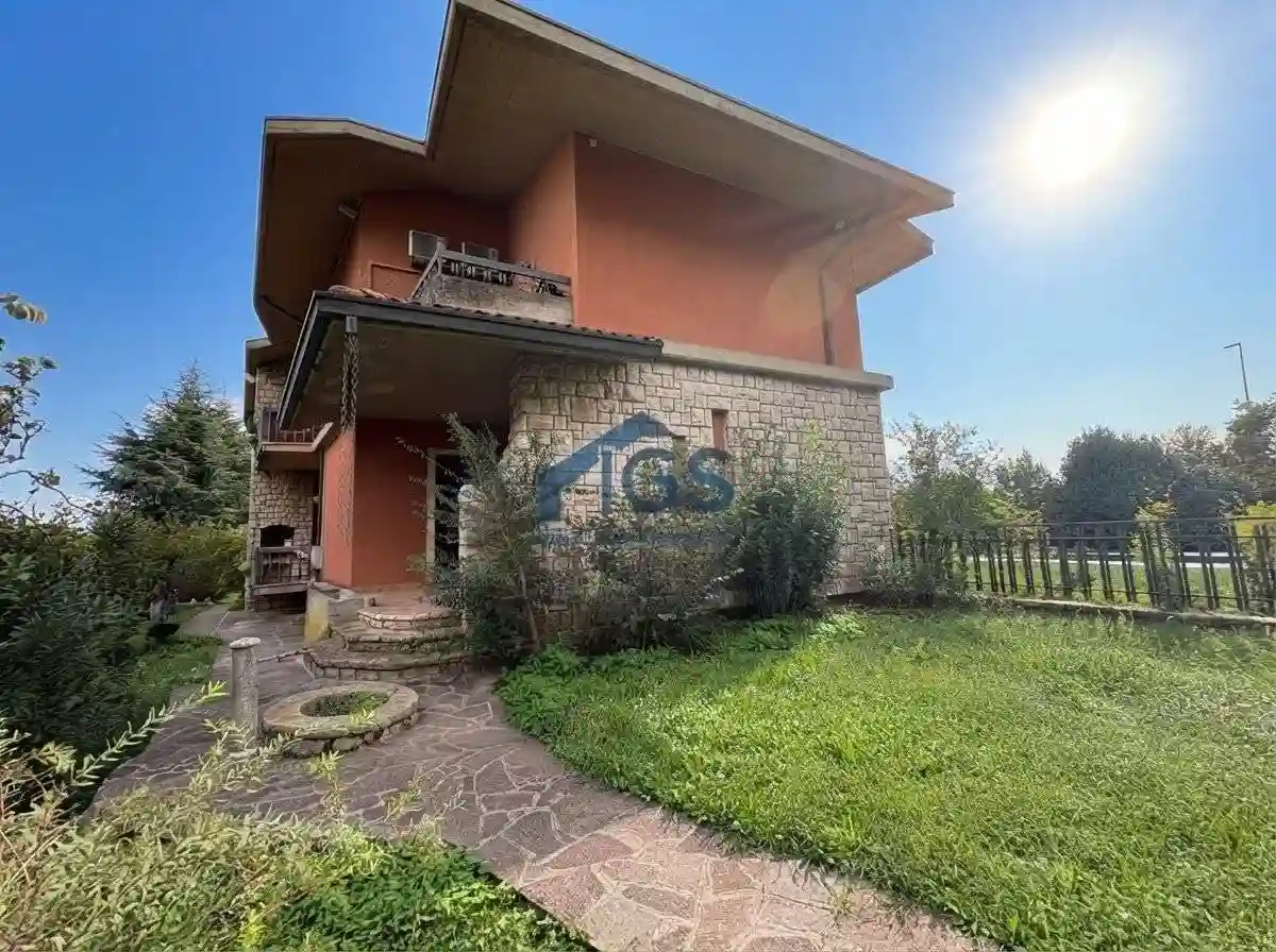 Villa - foto 2