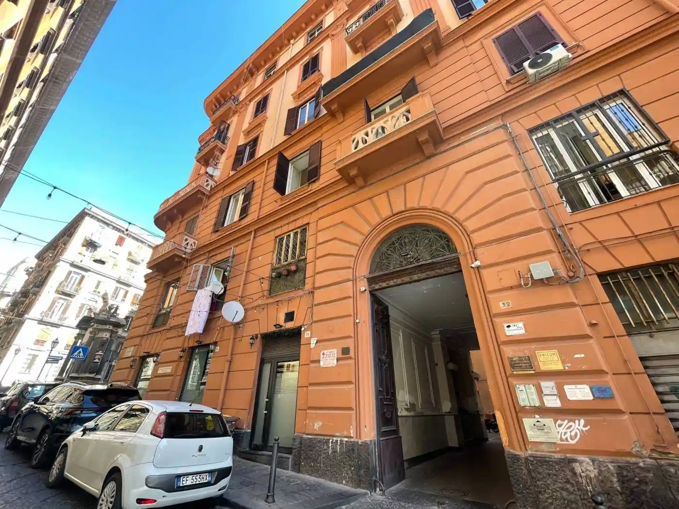 Appartamento in vendita a Napoli