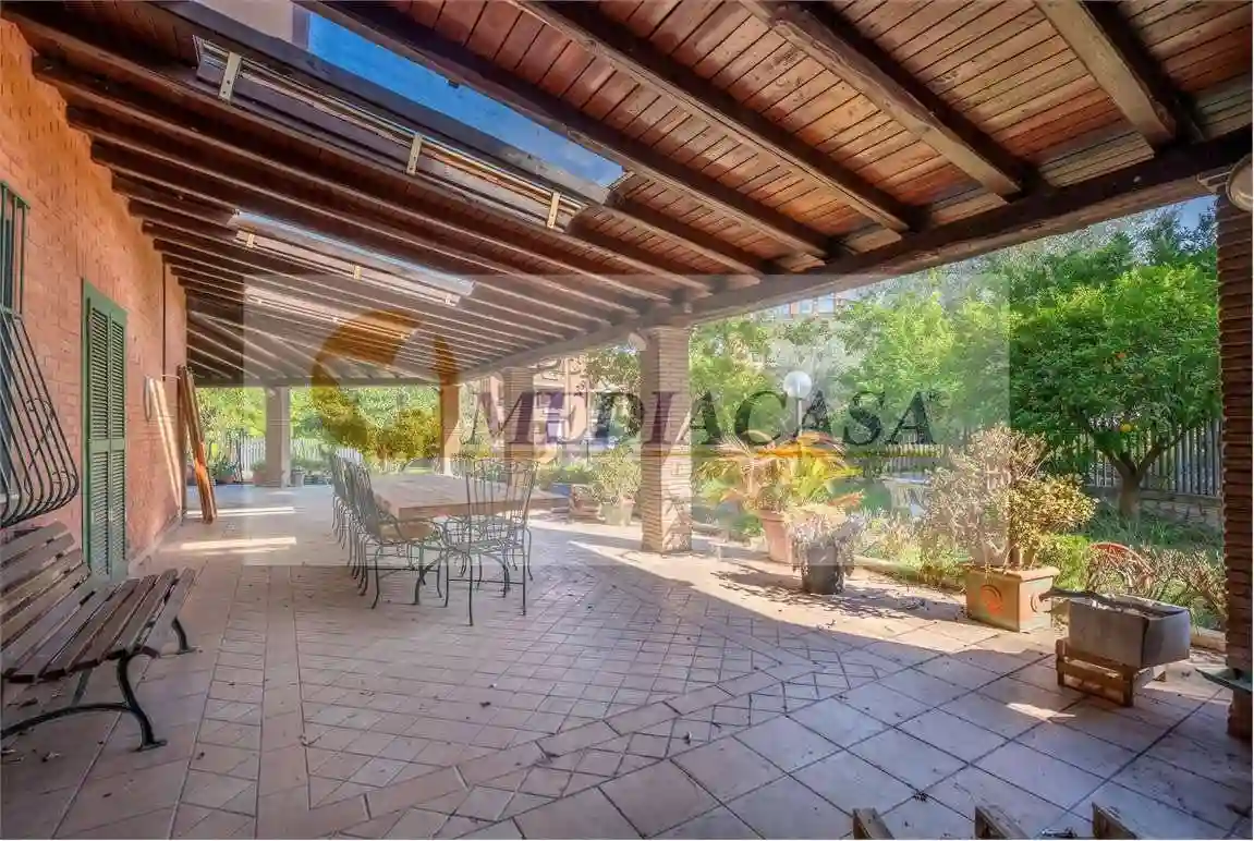 Villa - foto 3