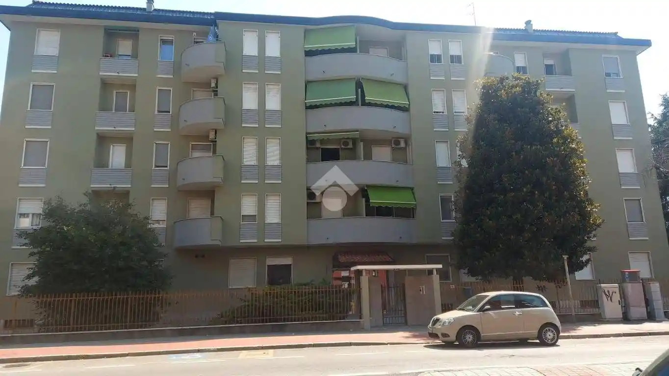 Appartamento in affitto a Settimo Milanese