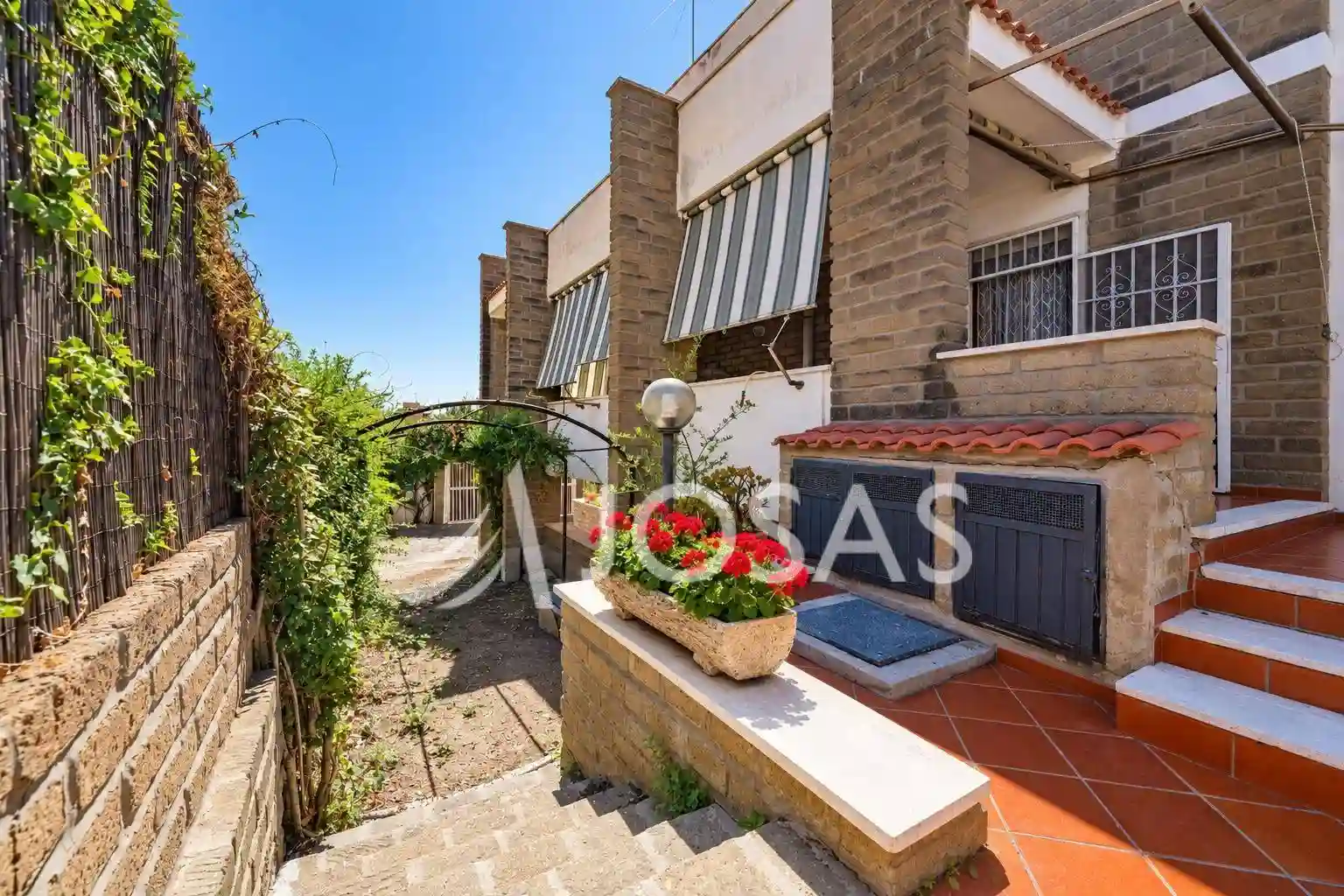 Villa - foto 2