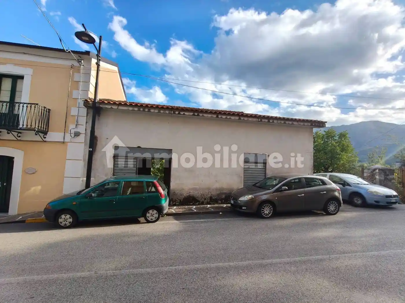 Palazzo - Edificio in vendita a San Rufo