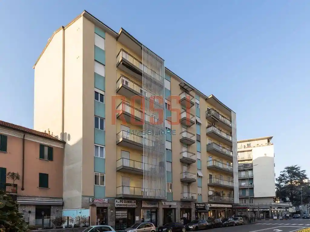 Appartamento in affitto a Monza