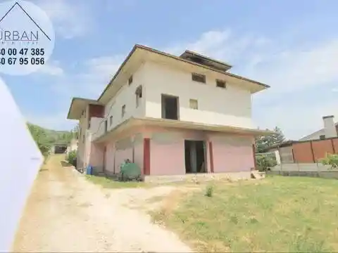 Villa in vendita a L'Aquila