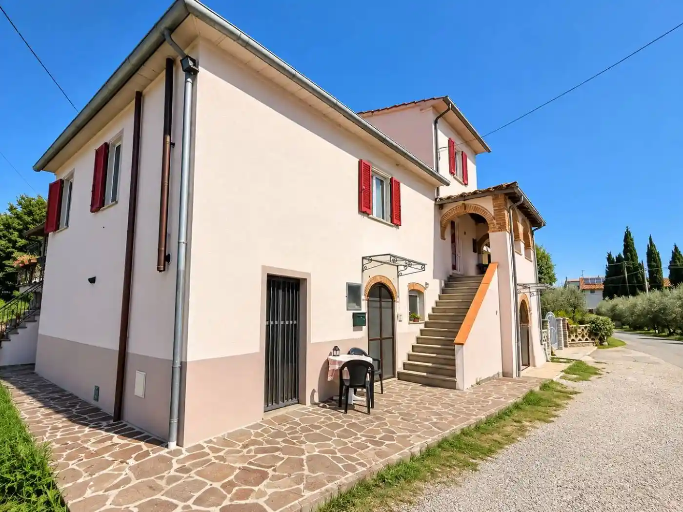 Casa indipendente in vendita a Arezzo