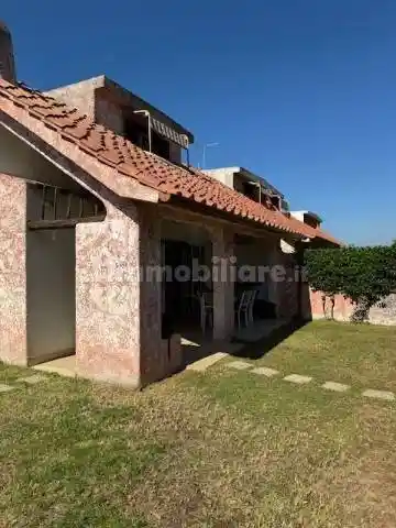 Villa in vendita a Ardea