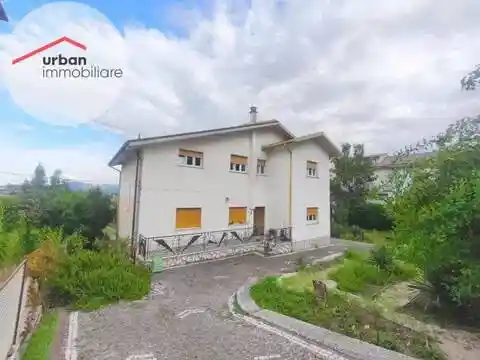 Appartamento in vendita a L'Aquila