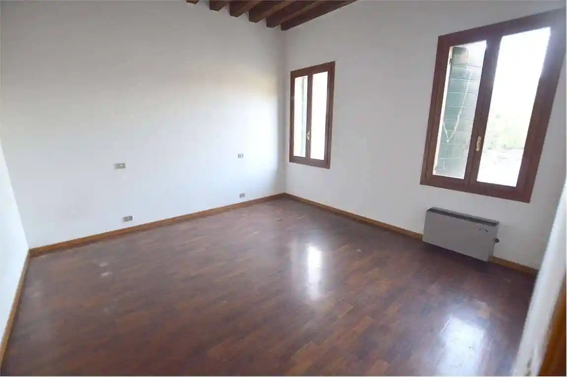 Appartamento in affitto a Este