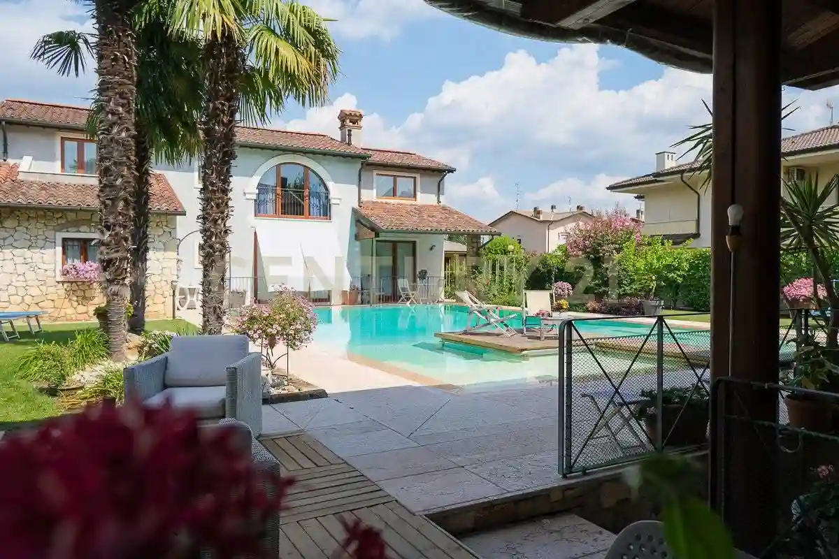 Villa - foto 4