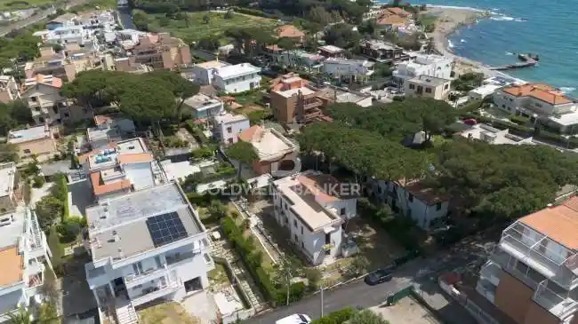 Villa in vendita a Santa Marinella