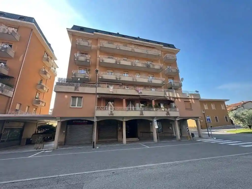 Appartamento in vendita a Galbiate
