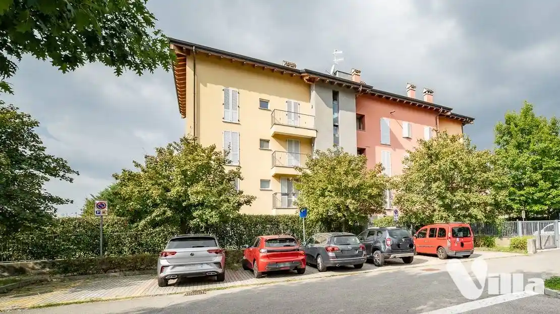 Appartamento in vendita a Oggiono