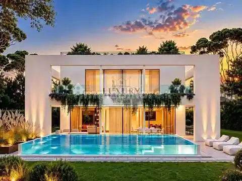 Villa in vendita a Forte dei Marmi