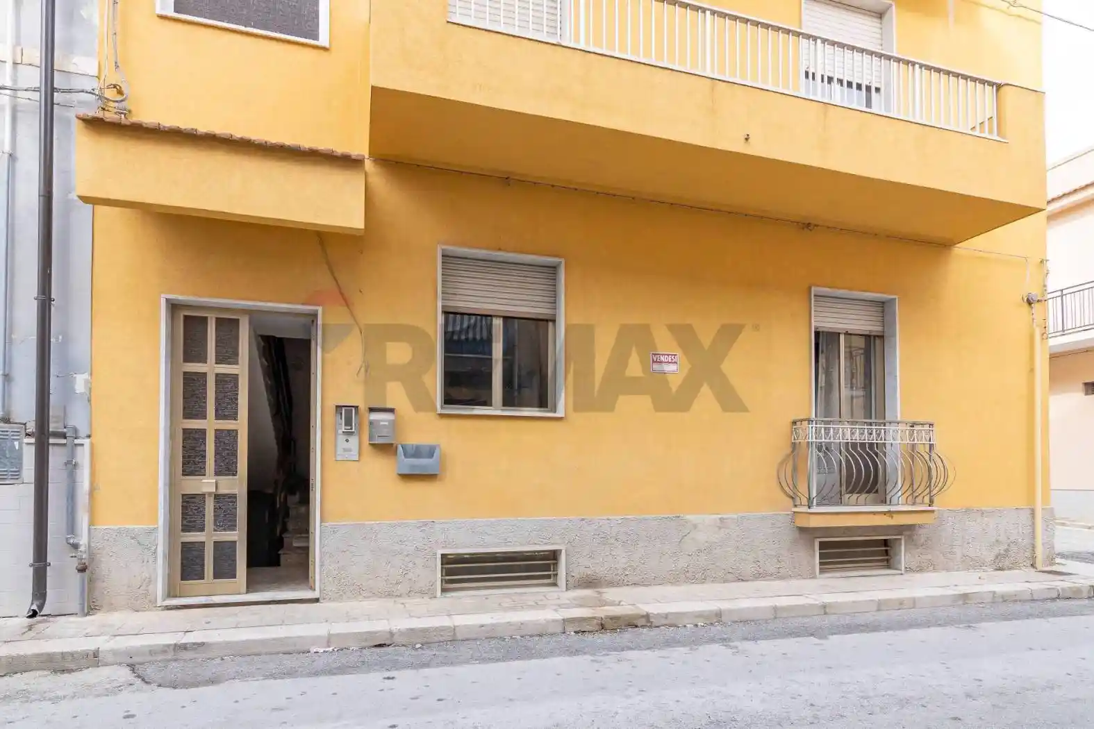 Casa indipendente in vendita a Rosolini