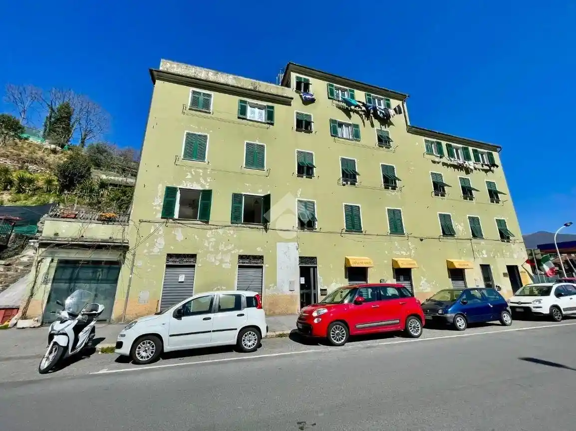Appartamento in vendita a Genova