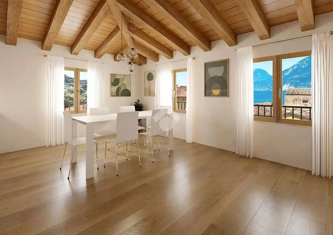 Appartamento in vendita a Brenzone sul Garda