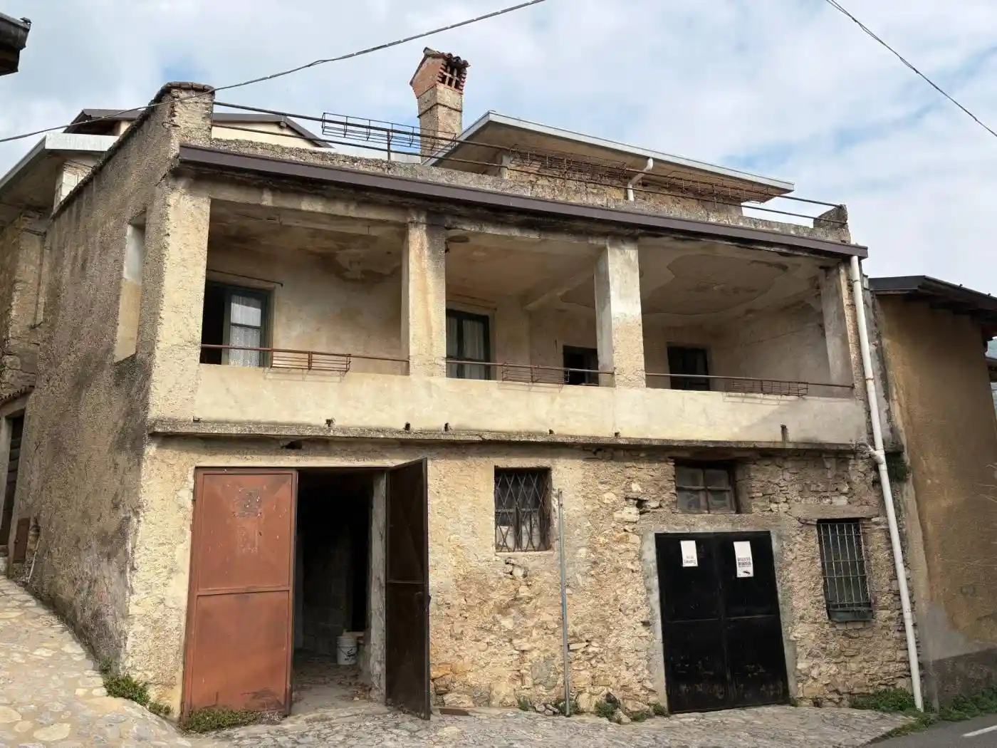 Casa indipendente in vendita a Almenno San Bartolomeo