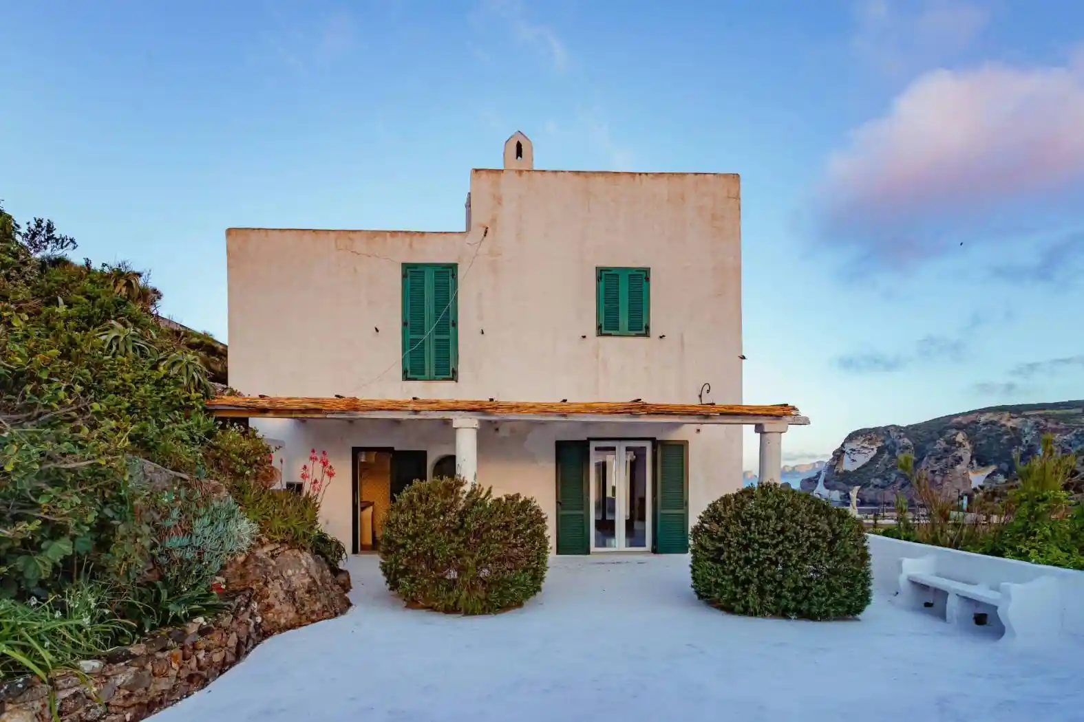Villa in vendita a Ponza