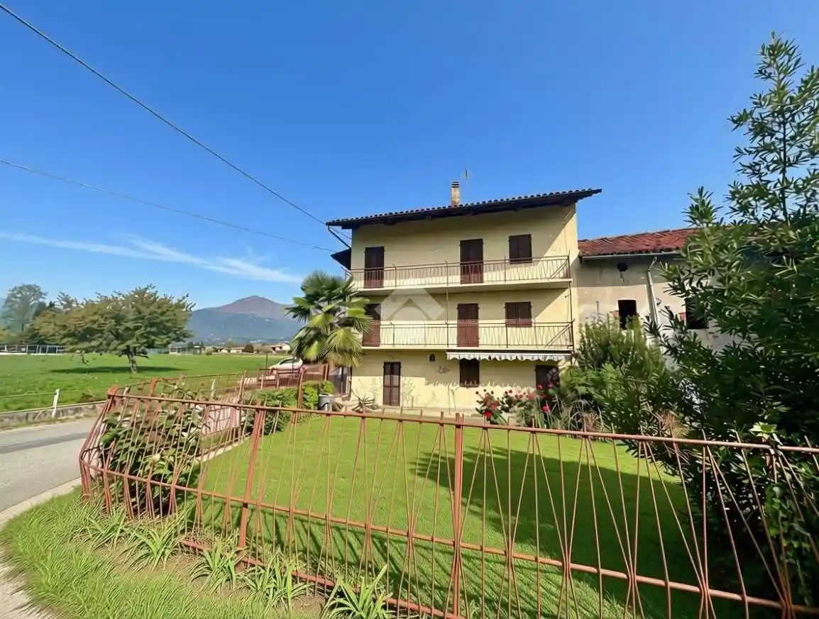 Casa indipendente in vendita a Castellamonte