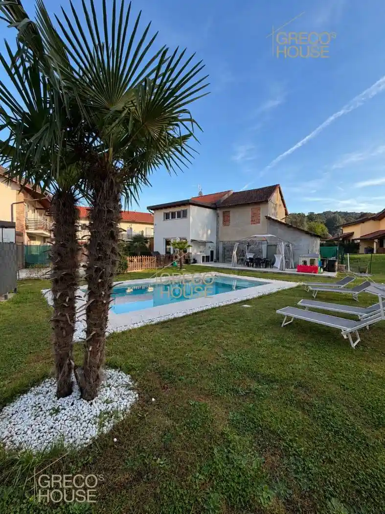 Villa in vendita a Inarzo