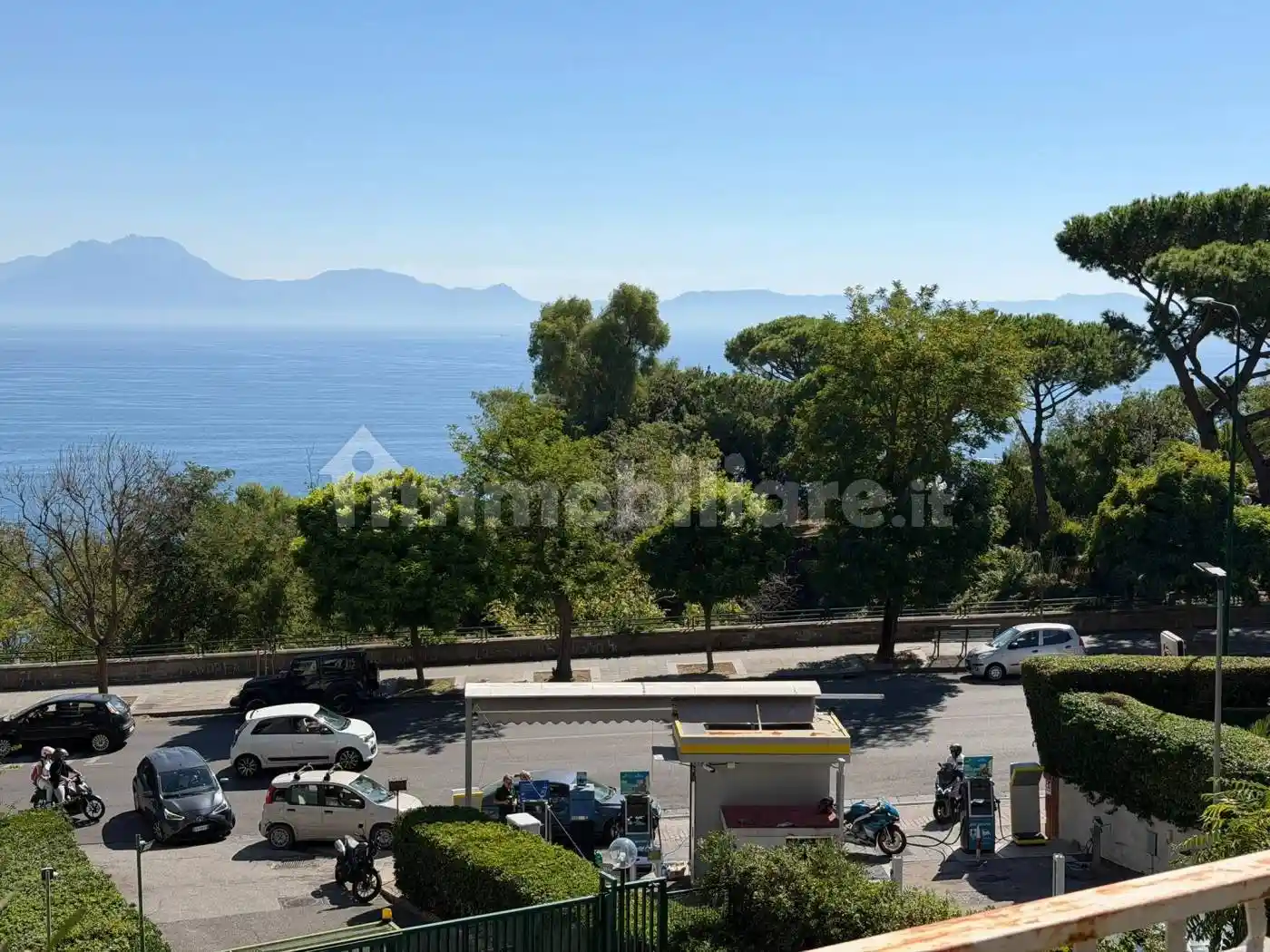 Appartamento in vendita a Napoli