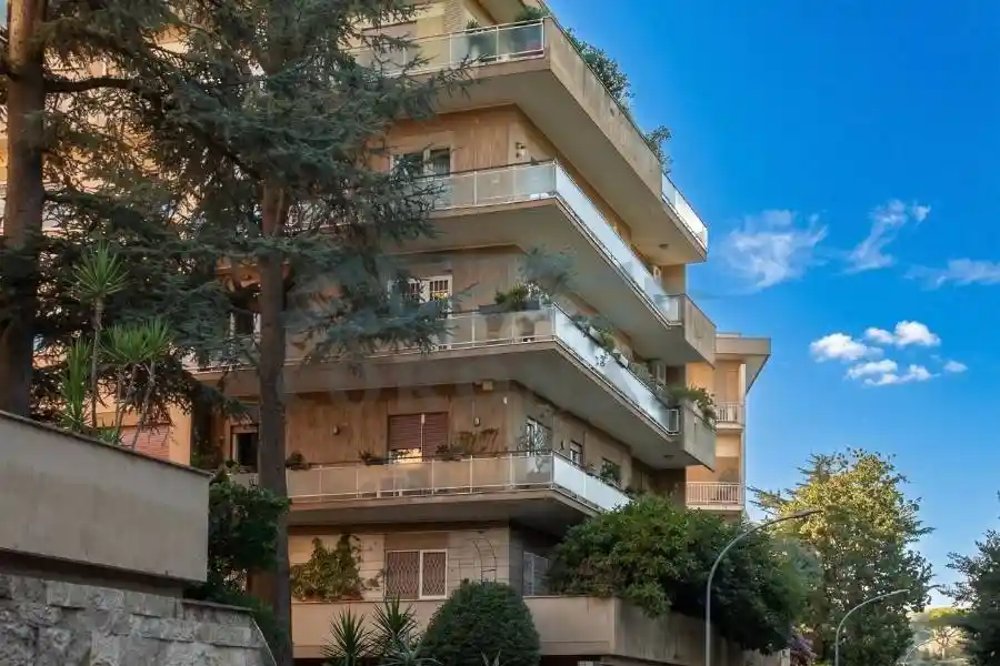 Appartamento in vendita a Roma