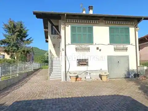 Villa in vendita a Borghetto di Borbera
