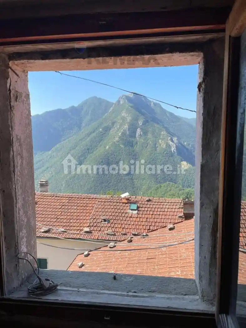Casa indipendente in vendita a Bagni di Lucca