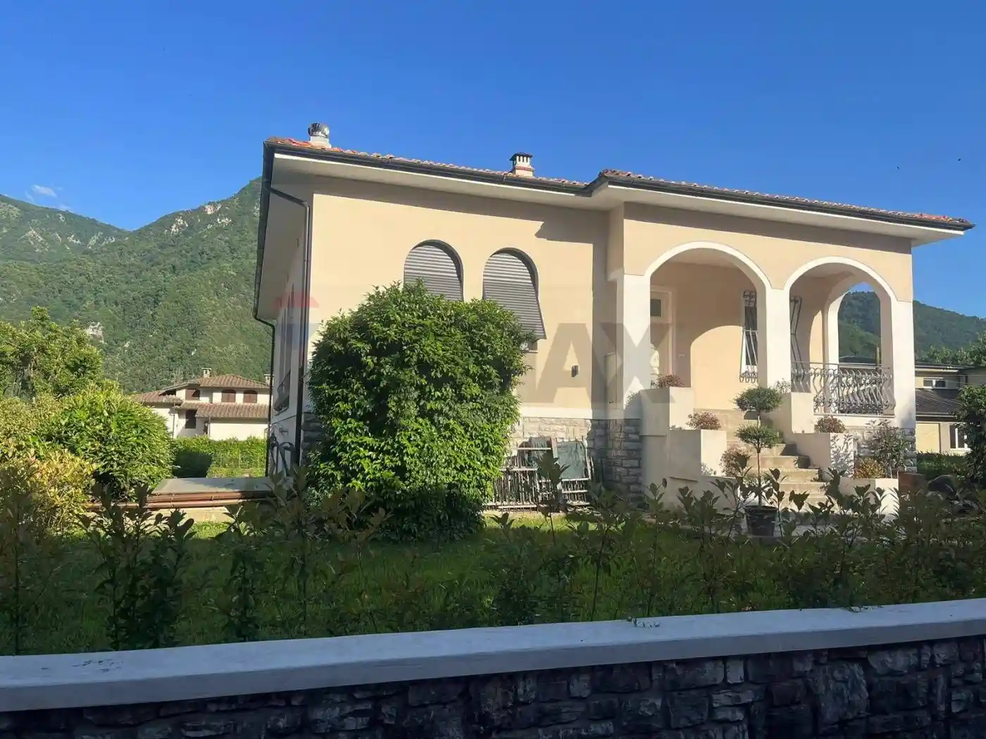 Villa in vendita a Borgo a Mozzano