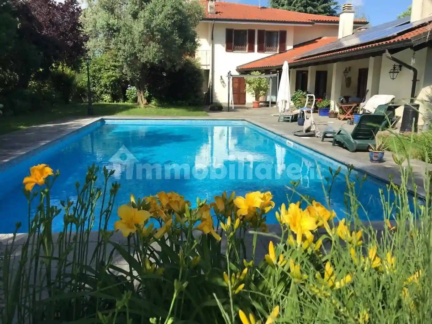Villa - foto 2