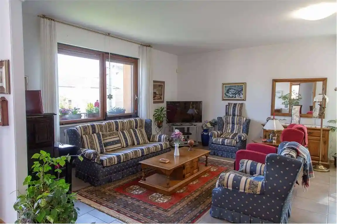 Casa indipendente in vendita a Mondaino