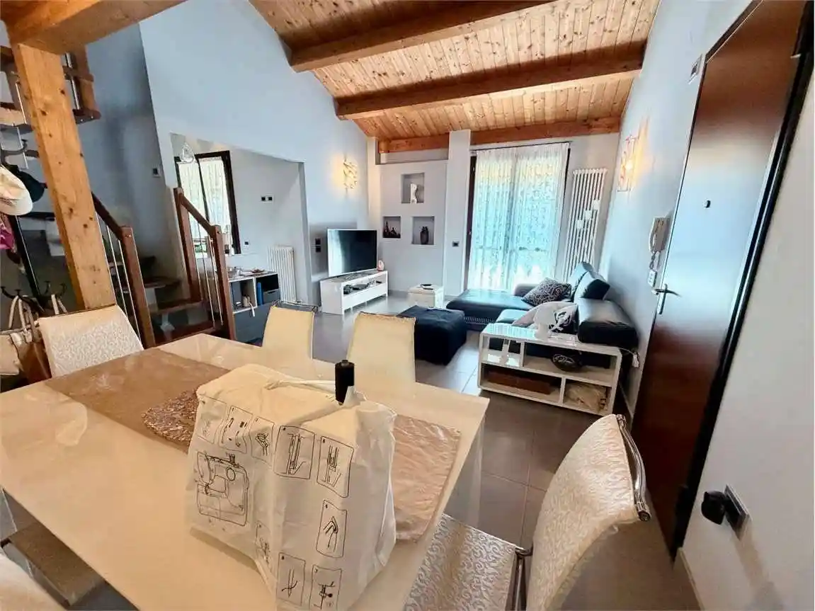 Appartamento in vendita a Vallefoglia