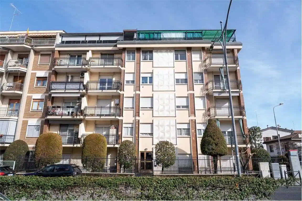 Appartamento in vendita a Novara