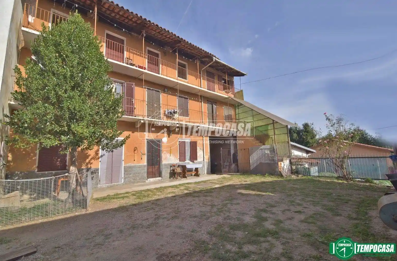 Casa indipendente in vendita a Rocca Canavese