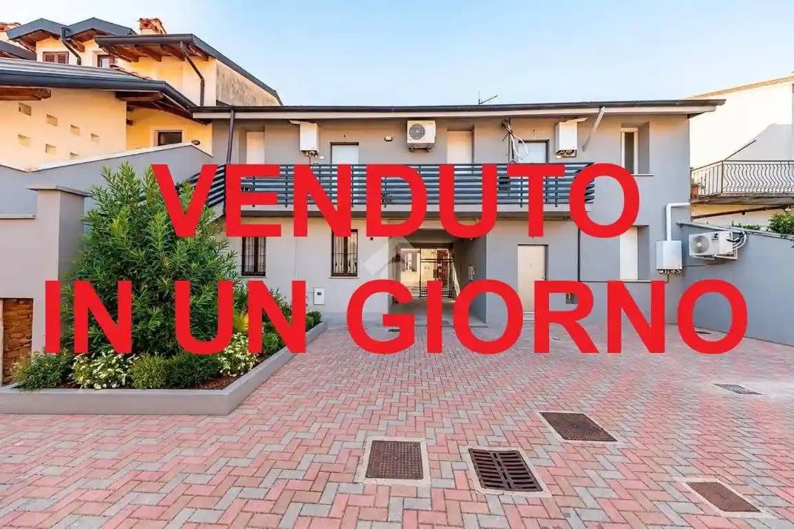 Appartamento in vendita a Arese