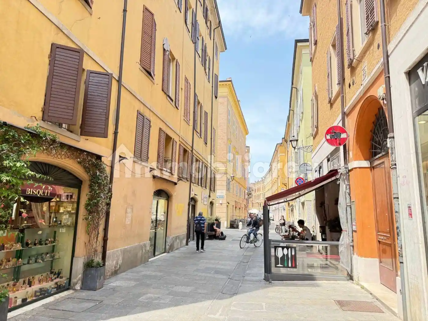 Appartamento in vendita a Modena