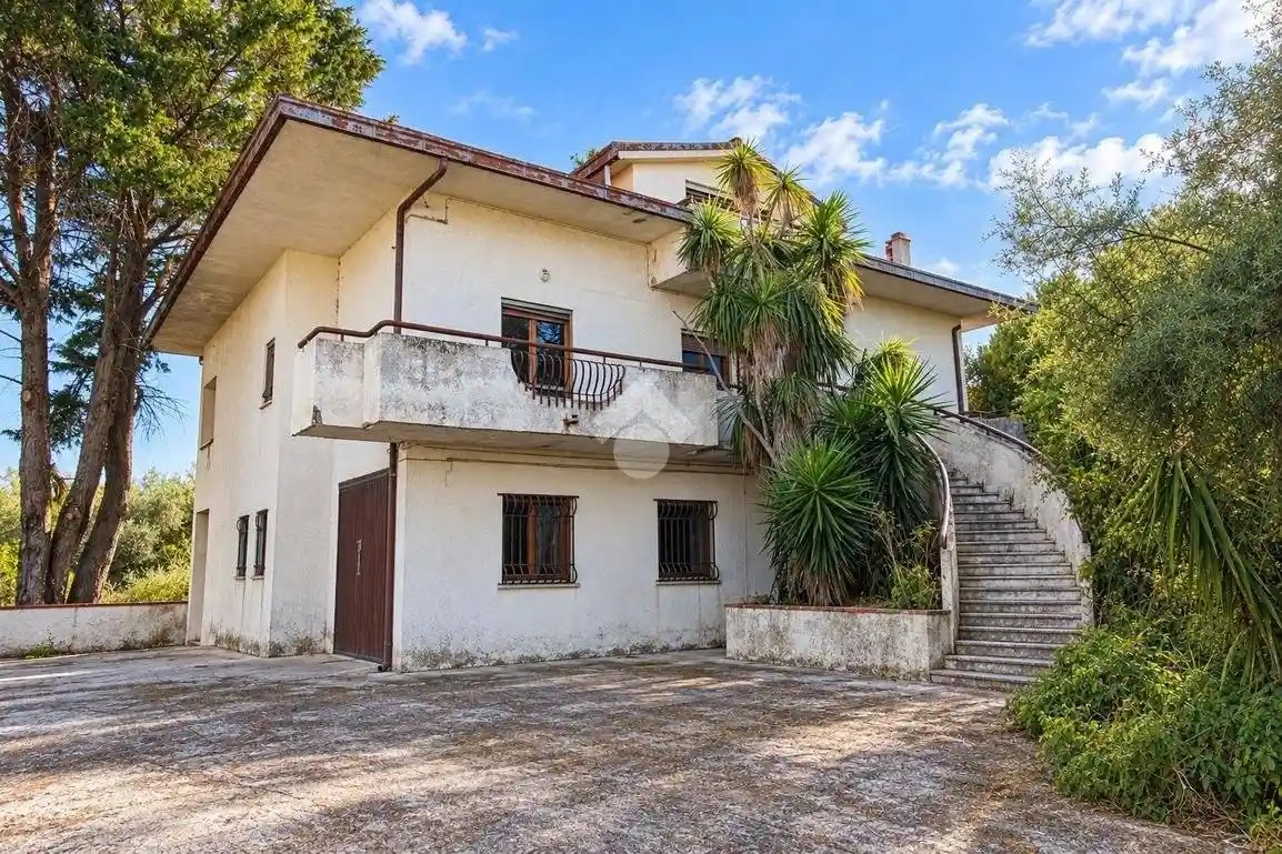 Casa indipendente in vendita a Ortona