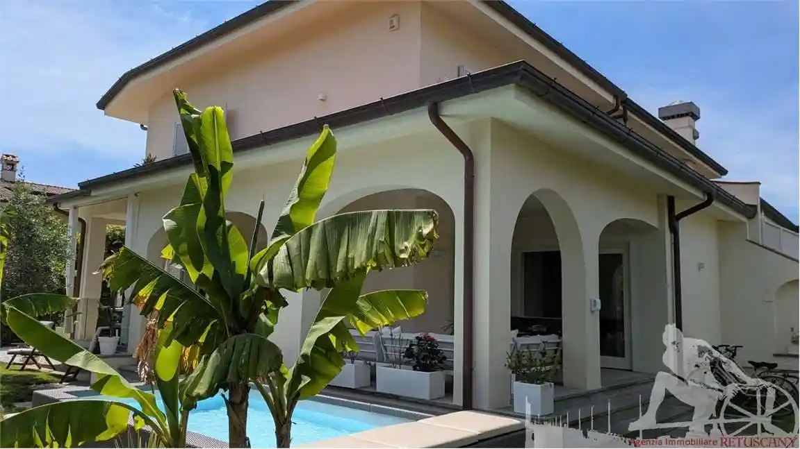 Villa in affitto a Forte dei Marmi