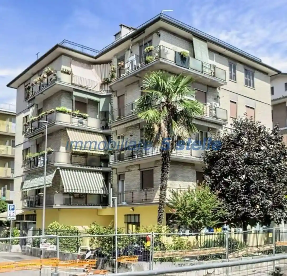 Palazzo - Edificio in vendita a Vicenza