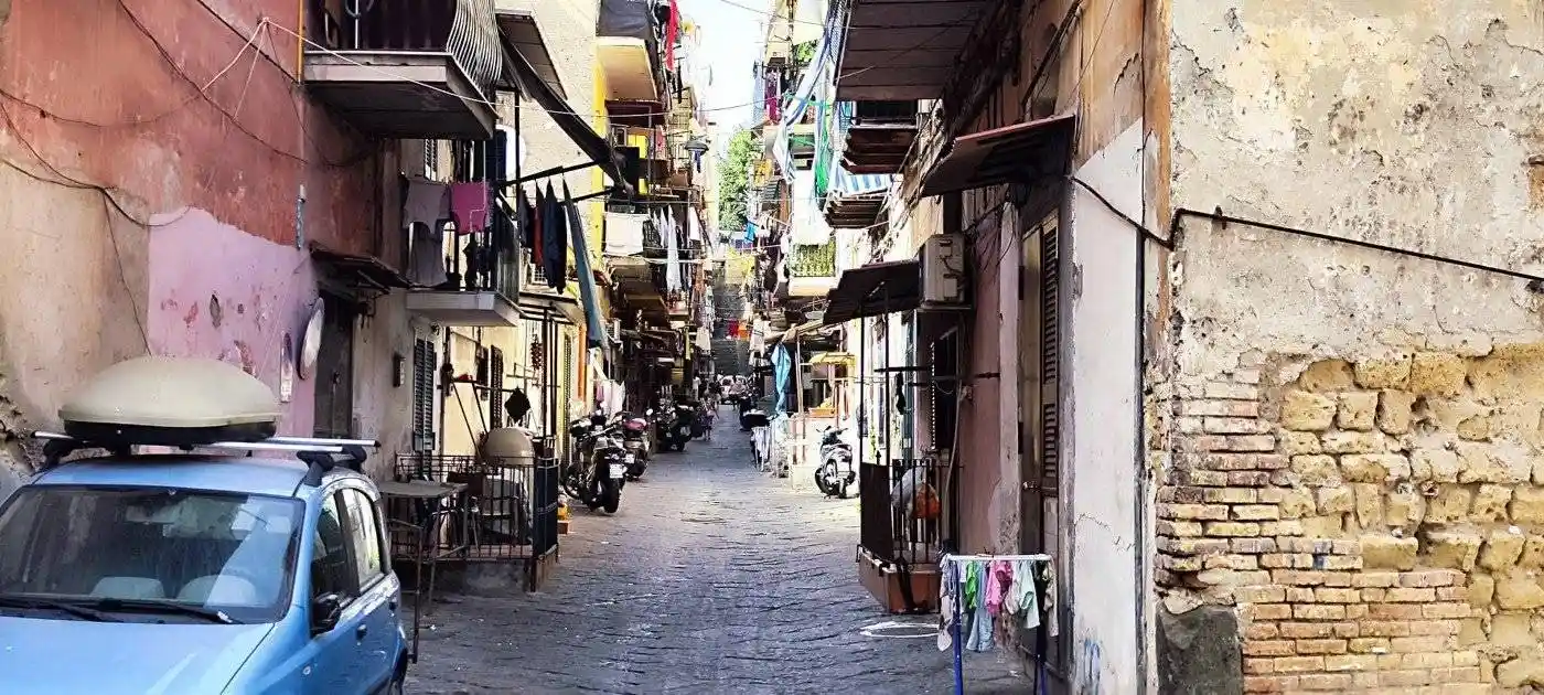 Appartamento in vendita a Napoli