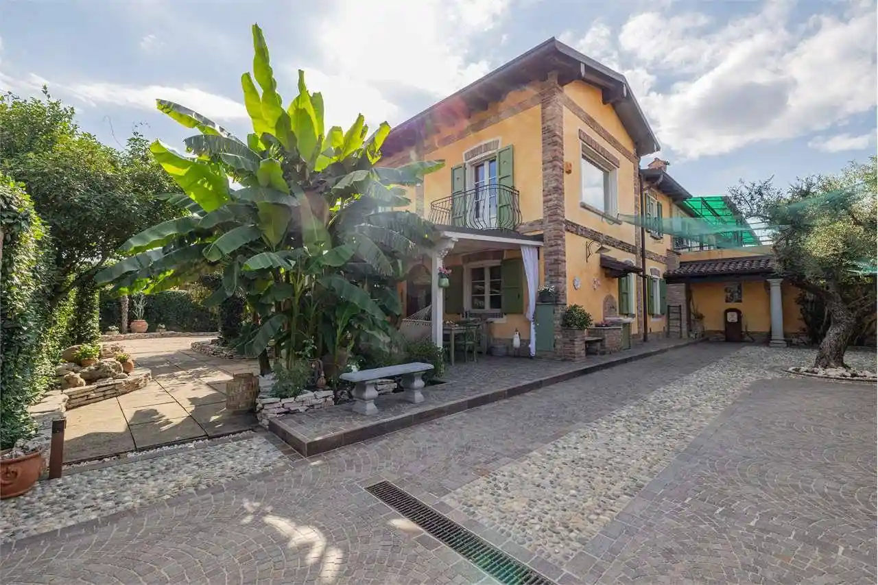 Villa in vendita a Gessate