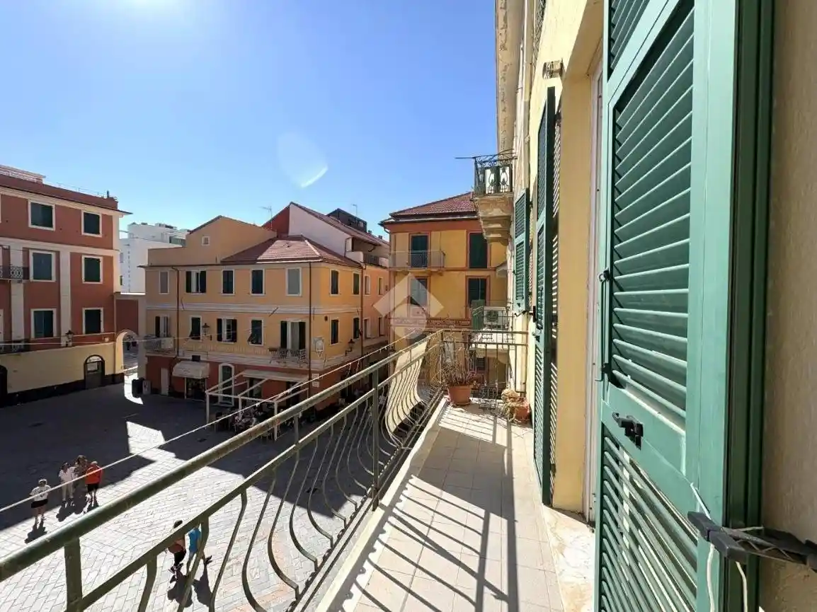 Appartamento in vendita a Loano