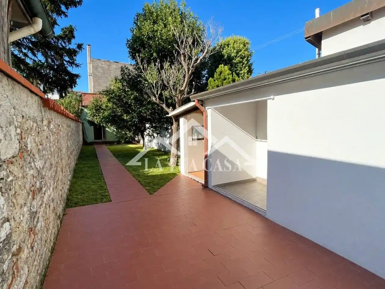 Casa indipendente in vendita a Viareggio