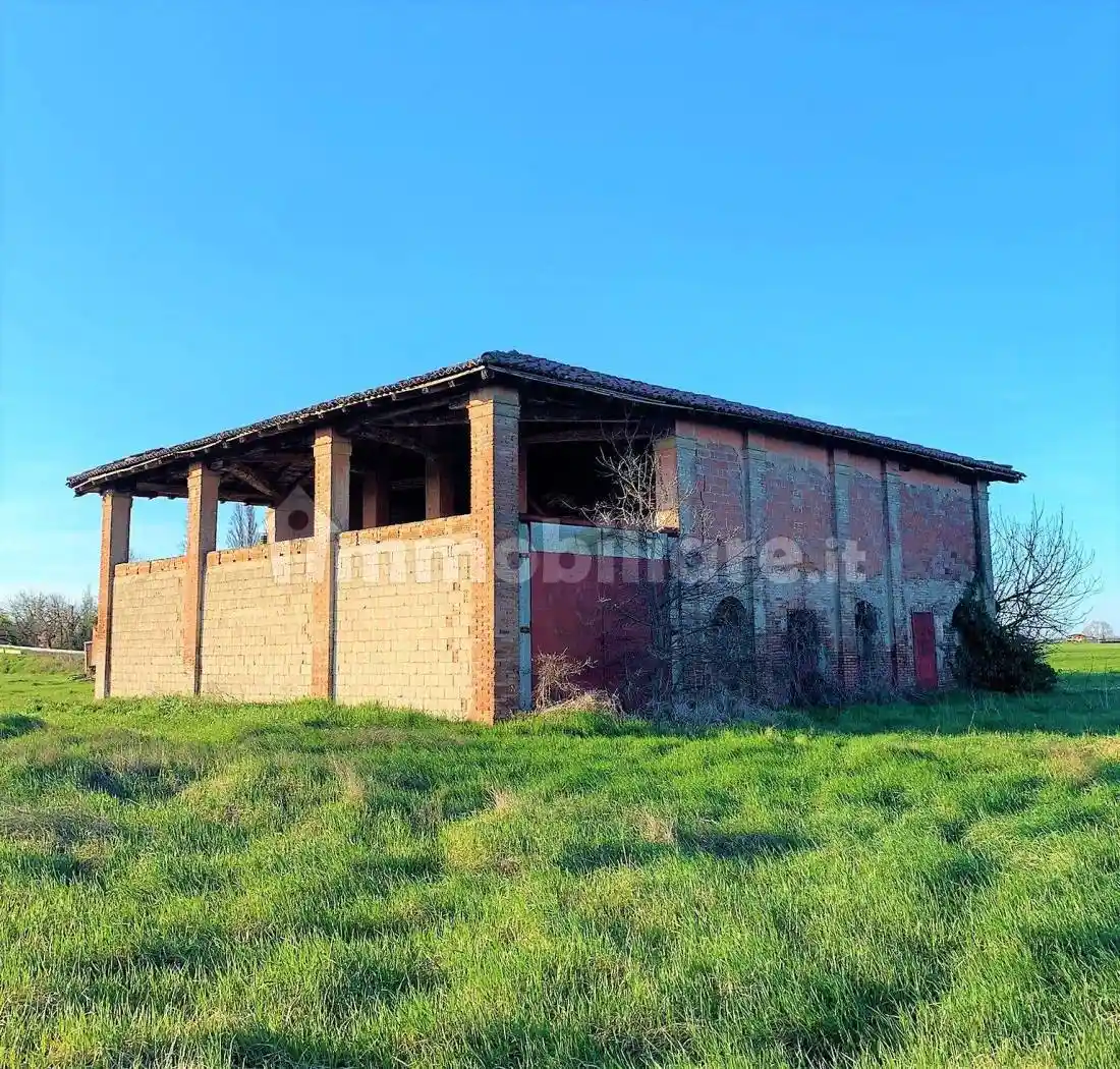 Rustico - Casale in vendita a San Giorgio di Piano