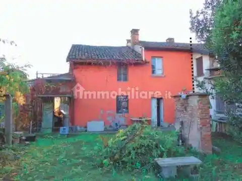 Villa in vendita a Albuzzano