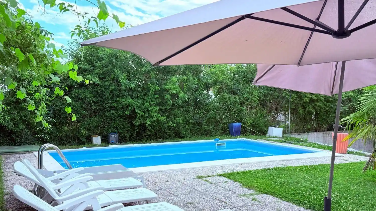 Villa in vendita a Calendasco